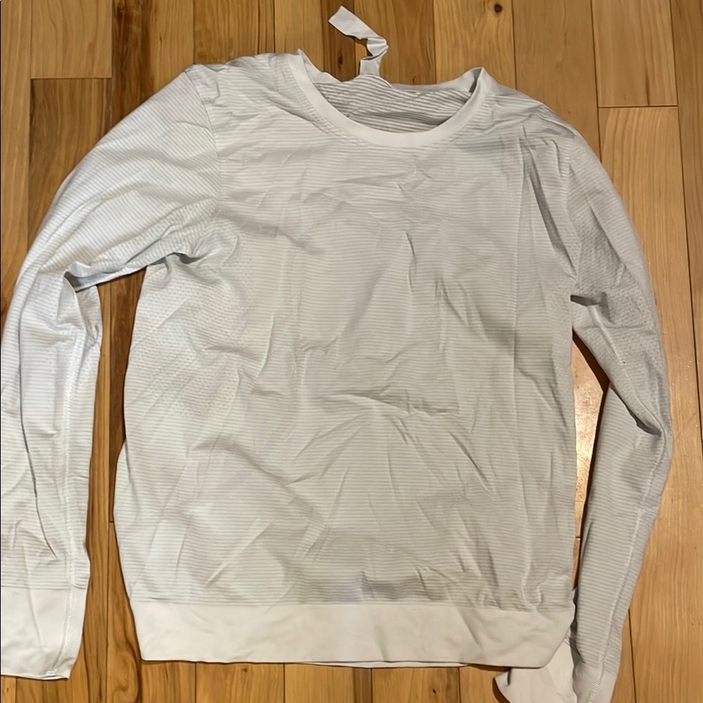 Lululemon Athletica Cream Long Sleeve Top